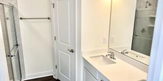 Brand New Construction 3 Bed 2.5 Bath End Unit Townhome In a Prime Location!! Gallery 12