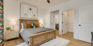 The Banks at Rivergate Gallery 12