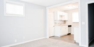 95 4th Ave Gallery 3