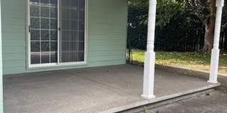 Quiet Peaceful 3 bedroom 2 bath Single Level home located in Central Point Gallery 37