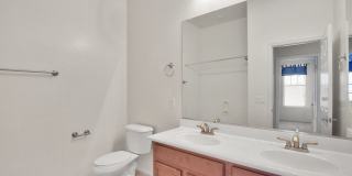 Gorgeous 4 bedroom home in amenity rich Verrado! Gallery 17