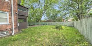 16581 BAYLIS Street Gallery 33