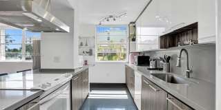 9180 W Bay Harbor Dr Gallery 2