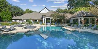 St. Martin Gallery 16