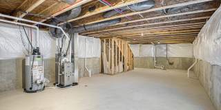 1904 Constantine Court Gallery 23