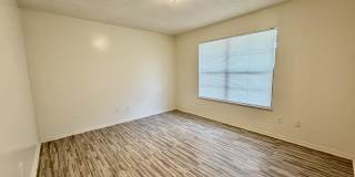 7902 Banyan Street Gallery 12