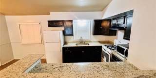 5519 N Garrison Place Gallery 4