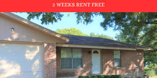 Walk to Torrey Park, and Live Minutes from Historic Gruene! 2/1/1 Duplex on a Corner Lot with Refrigerator Included! NBISD *2 weeks free rent* Gallery 1