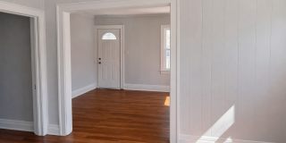 Cute Two Bedroom Home Gallery 7