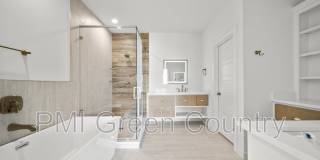 118 East Elgin Street Gallery 23