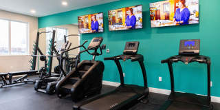 Huntington Exchange Dover Gallery 32