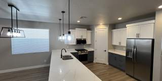 2213 W 320 S Gallery 3