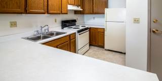Glenwood Apartments - Senior Housing Gallery 3