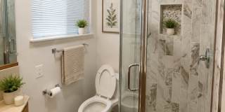 Spacious Comfort in a Prime Fresno Location! Gallery 19