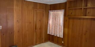 Cute & Retro 3 Bedroom Home in Midtown w/ Garage! Gallery 13