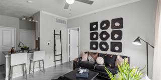 Aspect Gallery 37