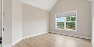 114 Sandy Springs Road Gallery 39