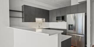 161 W Harrison Street Gallery 10