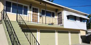 Beautilful 1-bedroom Upstairs Apartment in Pomona Gallery 1