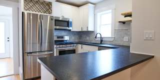 142 Newbury Street Gallery 3