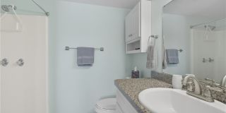 16881 Davis Road Gallery 20
