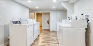 1651 Washington Gallery 7