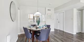 Lakeside Glen Gallery 22