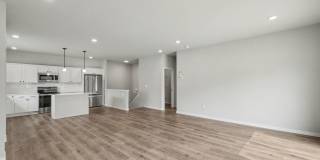 4373 Pine Creek Drive Gallery 8