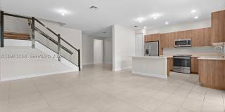 8058 NW 105th Ct Gallery 4