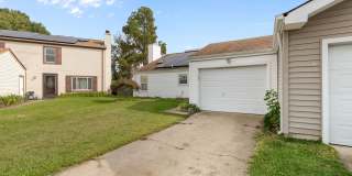 Charming 3-Bedroom, 1.5-Bath Home for Rent in Virginia Beach Gallery 1