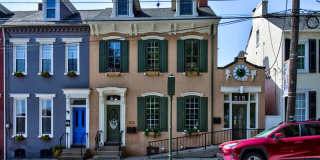 515 Locust Street Gallery 1
