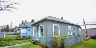 Charming 2 Bedroom 1 Bath Home - Downtown Everett Gallery 4
