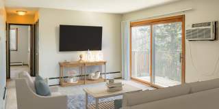 Fountain Terrace Gallery 17