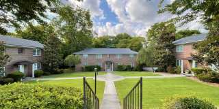 1902 Courtney Dr Gallery 1