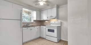 Fantastic 2br/1bath Duplex in LEALMAN HIGHLANDS, St Petersburg! Gallery 8