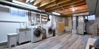 2307 Edna Avenue Gallery 40