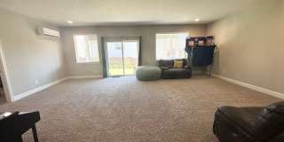 Beautiful 5 Bedroom with Den/Office and Large Bonus Room in Bethany Ridge!!! Gallery 20