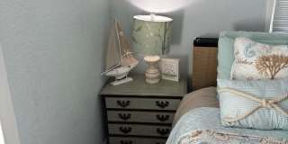 724 Grove Street North Gallery 7