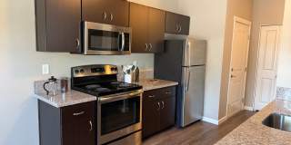 HAVE YOUR PICK BETWEEN 3 BIG RENT SPECIALS! Gallery 26