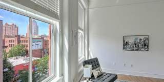 385 Westminster St APT 4E Gallery 1