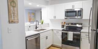 Elevate Apartments at Hawkeye - Student Housing Gallery 5