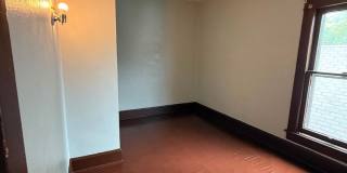 4 bedrooms 2 bathrooms house Gallery 6