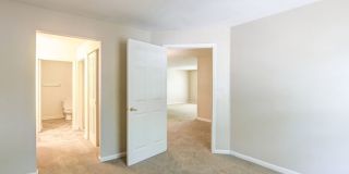 Laurel Pointe - Affordable Housing Gallery 22