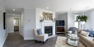 Garrison Square Gallery 8