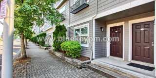 3 Bed,2 Bath Townhome By the Columbia River in Northwynd Community Gallery 1