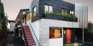 1321 W 36th Place Apartments Gallery 8