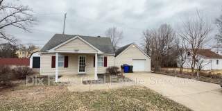 1408 Western Avenue Gallery 1