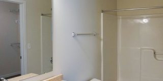 3 Bed 2 Bath Twin Home Gallery 26