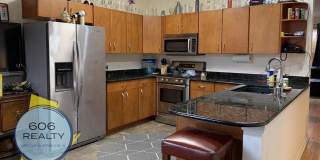 Beautiful, Single Family Townhome, Great Location!! Gallery 11