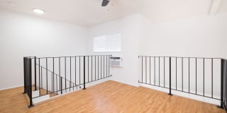 5708 Tujunga Ave. Gallery 28